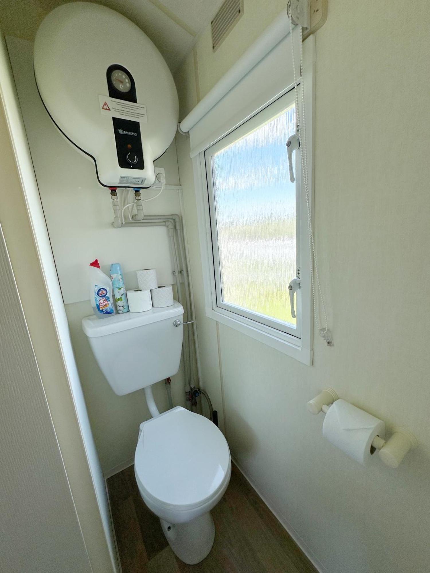 ホテル Mobilheimy Camp Vyrovice 部屋 写真